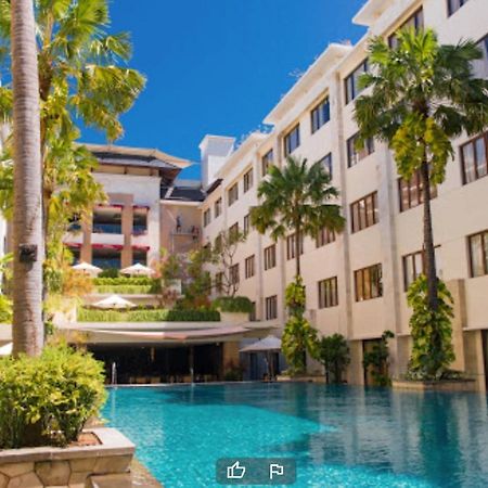 Stylish 2 Bedroom Penthouse Apt, Newly Refreshed, 50 Mbps, Pool, Gym, Resto Kuta Lombok Eksteriør bilde