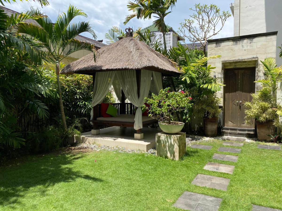 Stylish 2 Bedroom Penthouse Apt, Newly Refreshed, 50 Mbps, Pool, Gym, Resto Kuta Lombok Eksteriør bilde