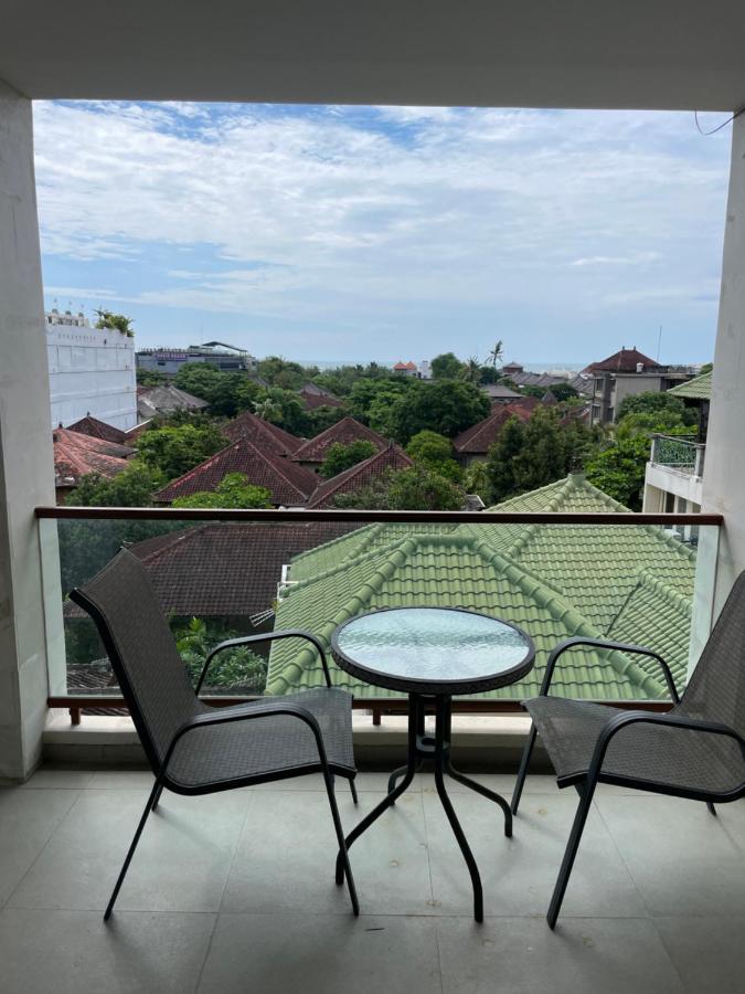 Stylish 2 Bedroom Penthouse Apt, Newly Refreshed, 50 Mbps, Pool, Gym, Resto Kuta Lombok Eksteriør bilde