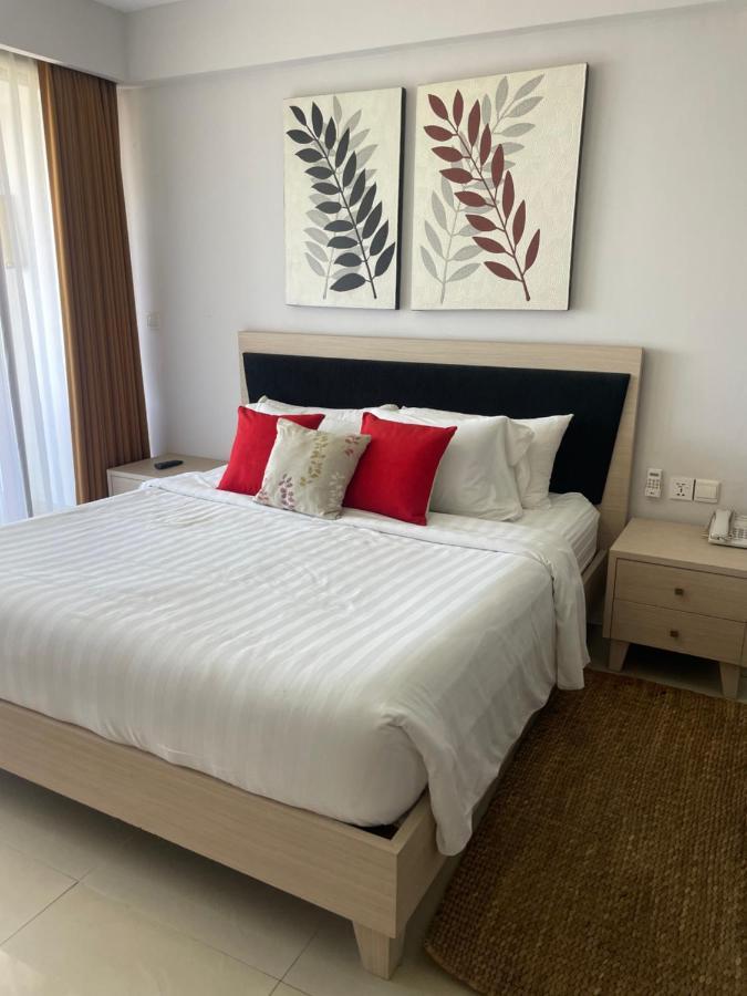 Stylish 2 Bedroom Penthouse Apt, Newly Refreshed, 50 Mbps, Pool, Gym, Resto Kuta Lombok Eksteriør bilde