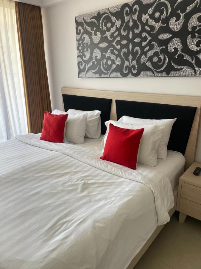 Stylish 2 Bedroom Penthouse Apt, Newly Refreshed, 50 Mbps, Pool, Gym, Resto Kuta Lombok Eksteriør bilde